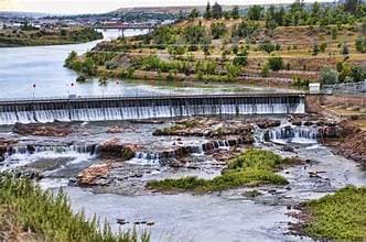 Falls City dam background